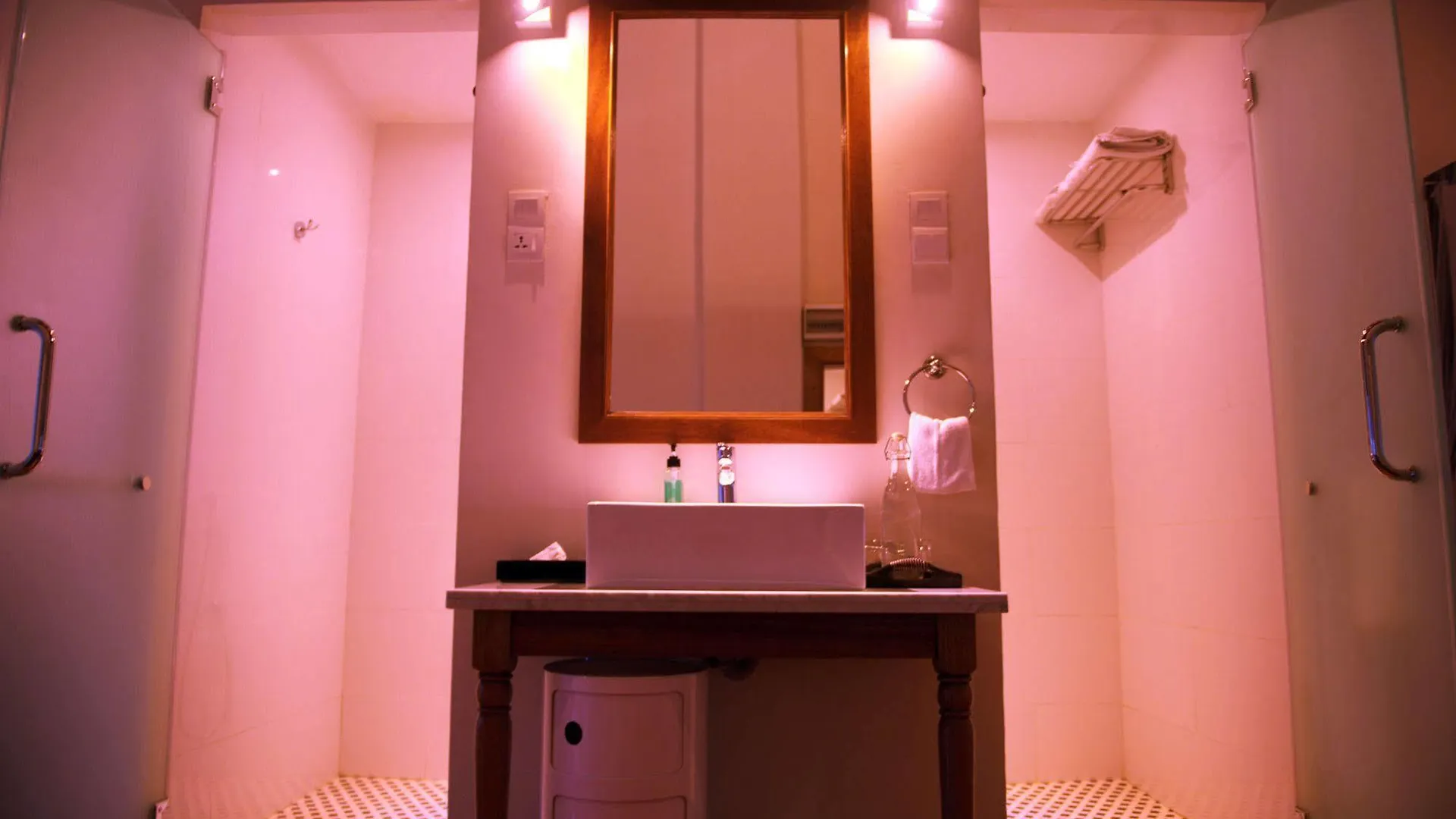 Hotel Muntri Grove Georgetown